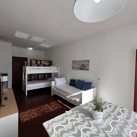 Aparthotel Casa Pineta 3*